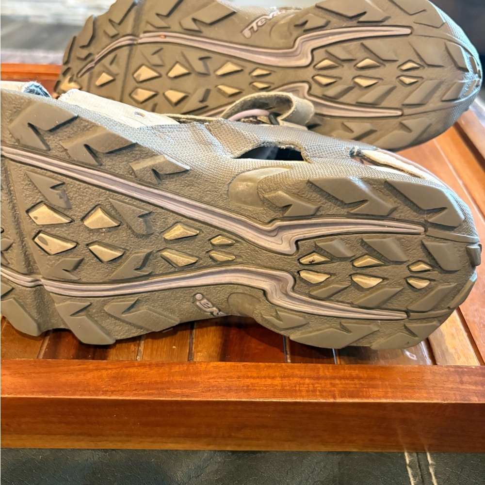 Teva Women's Beige Deacon Mermaid Sport Sandals - Picture 7 of 7